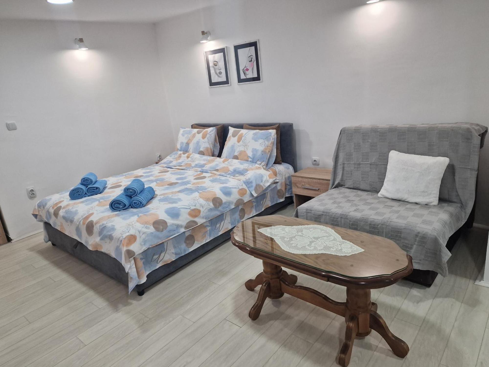 Zed Apartmani Leskovac Лесковац Экстерьер фото